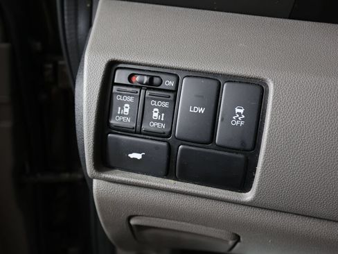 Used 2015 Honda Odyssey EX-L image 30