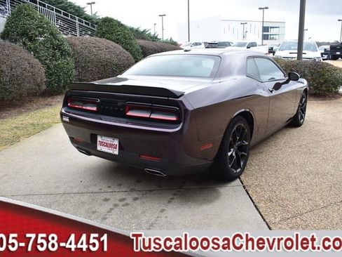 Used 2022 Dodge Challenger GT w/ Blacktop Package image 10