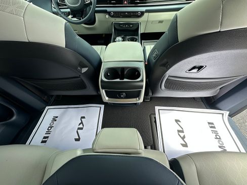 New 2026 Kia Carnival EX FWD image 15