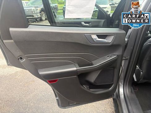 Used 2023 Ford Escape ST-Line w/ Tech Pack #1 AWD/4WD image 40