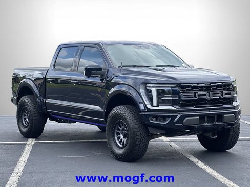 Used 2025 Ford F150 Raptor AWD/4WD image 4