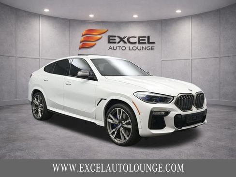 Used 2020 BMW X6 M50i w/ Executive Package AWD/4WD image 11