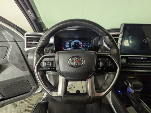 Used 2024 Toyota Tundra Platinum AWD/4WD image 20