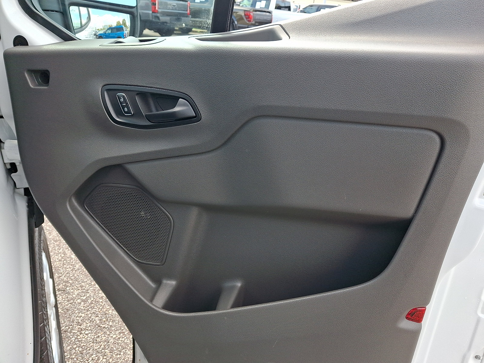 Certified 2025 Ford Transit 250 Low Roof w/ Exterior Upgrade Package RWD image 15