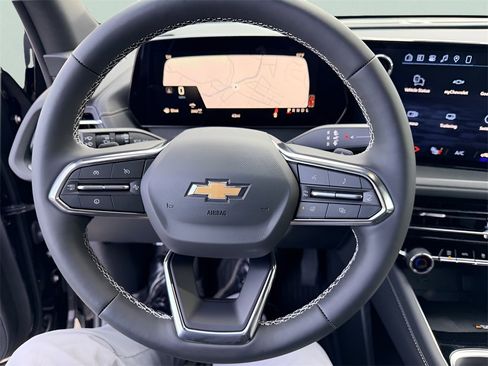 New 2026 Chevrolet Traverse LT w/ Driver Confidence Package image 15