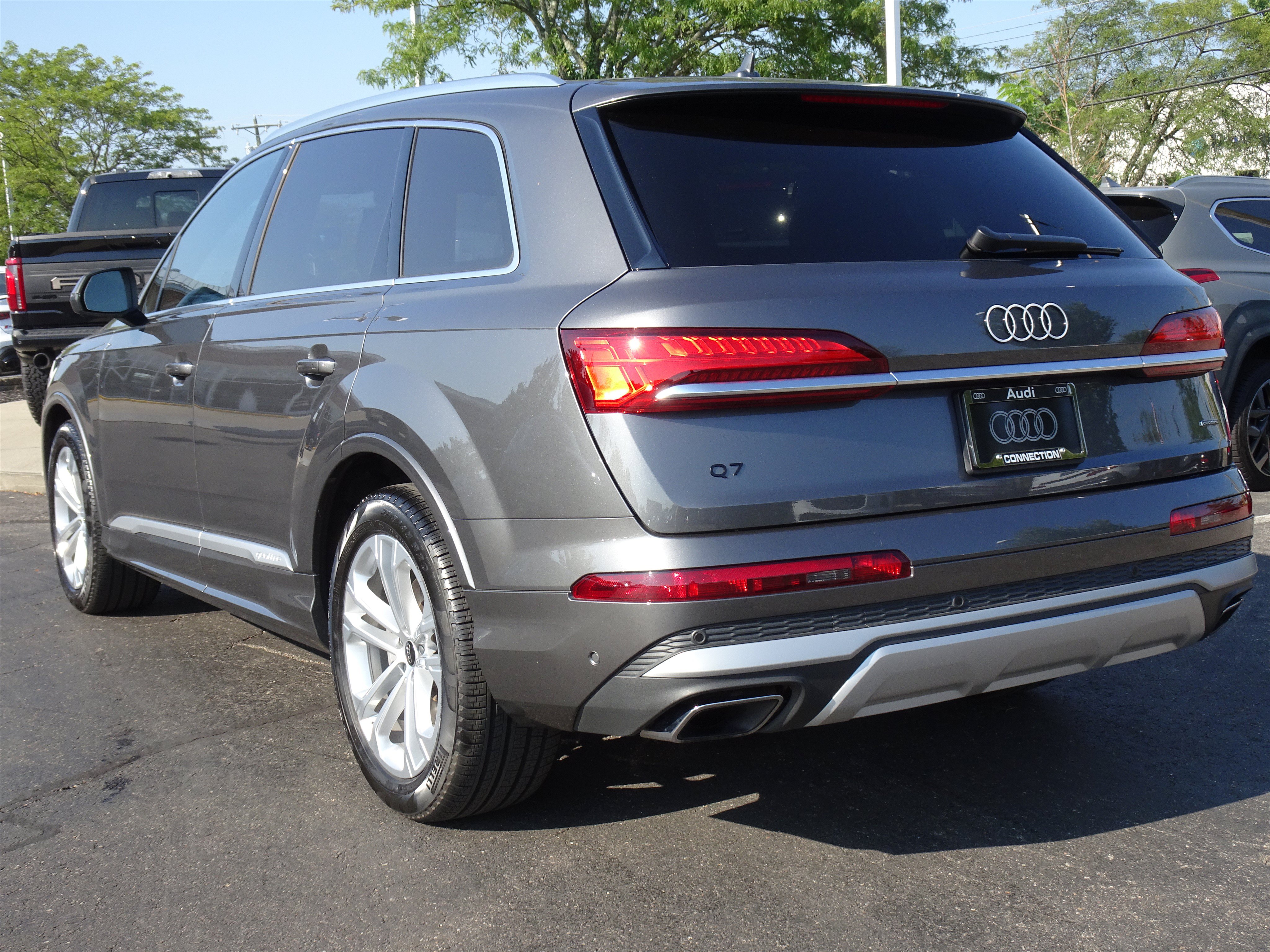 Certified 2026 Audi Q7 3.0T Premium Plus w/ Premium Plus Package AWD/4WD image 3