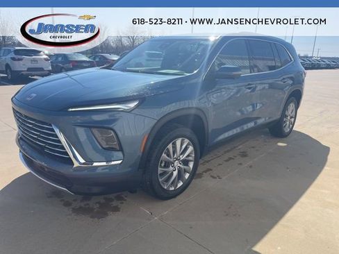 Used 2025 Buick Enclave Preferred image 3