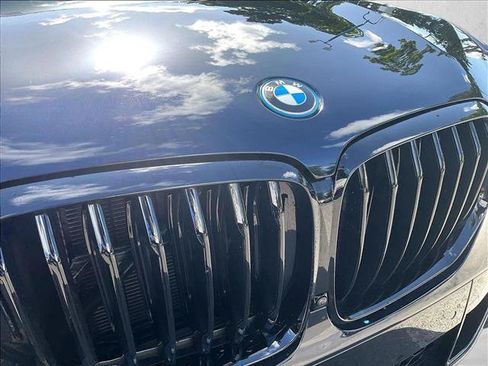 Used 2022 BMW X5 xDrive45e w/ M Sport Package AWD/4WD image 29