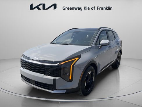 New 2026 Kia Sportage EX FWD image 3