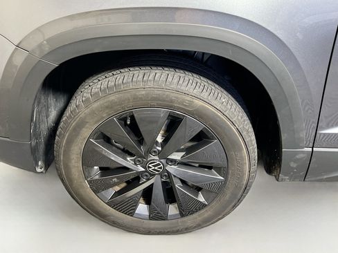 Used 2024 Volkswagen Taos S FWD image 13