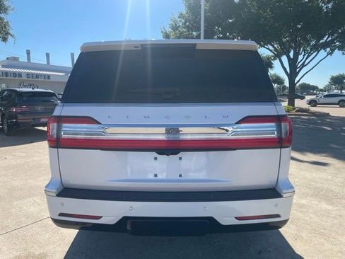 Used 2019 Lincoln Navigator L Reserve w/ Cargo Package AWD/4WD image 6