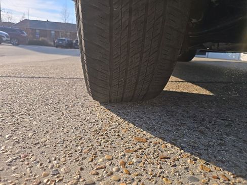 Used 2023 Lexus GX 460 Premium image 42