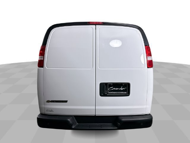 Used 2023 Chevrolet Express 2500 w/ Driver Convenience Package RWD image 7