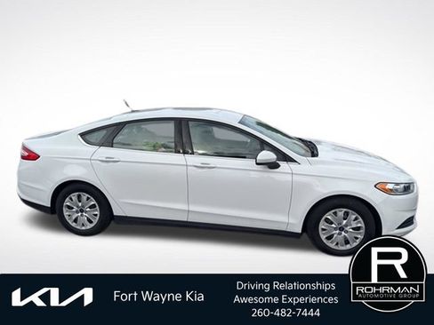 Used 2014 Ford Fusion S FWD image 6