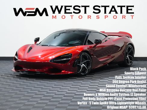 Used 2024 McLaren 750S image 1