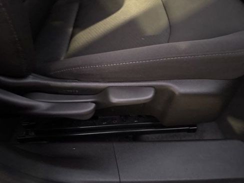 Used 2024 Chevrolet Malibu LT image 39