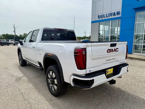 New 2025 GMC Sierra 3500 Denali w/ Denali Reserve Package image 2