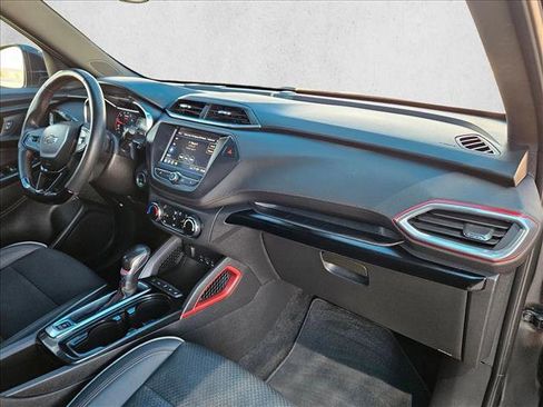 Used 2022 Chevrolet TrailBlazer RS image 20