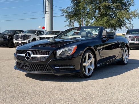 Used 2014 Mercedes-Benz SL 550 image 7