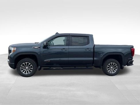 Used 2021 GMC Sierra 1500 AT4 image 2