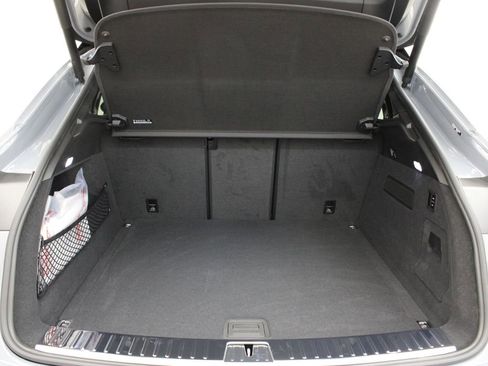 New 2025 Porsche Cayenne S image 40