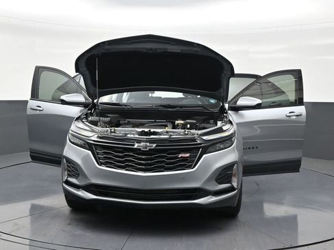 Used 2024 Chevrolet Equinox RS image 33