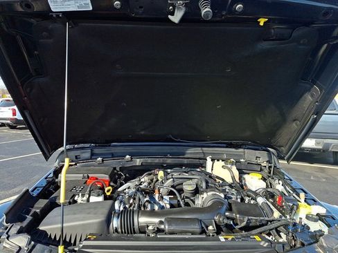 Used 2023 Jeep Wrangler Sahara w/ Cold Weather Group image 26