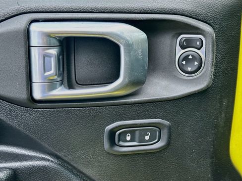Certified 2022 Jeep Wrangler Unlimited Sport AWD/4WD image 19