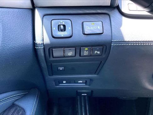 Used 2015 Lexus LS 460 L RWD image 34