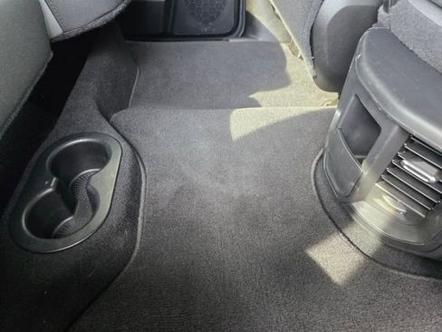 Used 2024 RAM 2500 Big Horn w/ Bed Utility Group image 27