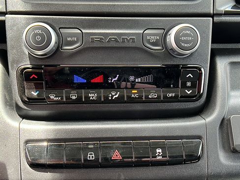 New 2026 RAM ProMaster 2500 w/ Convenience Group FWD image 24