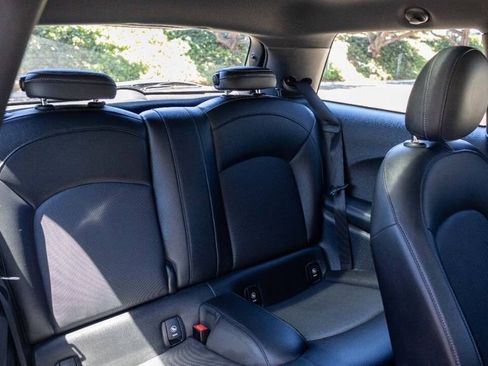 Used 2020 MINI Cooper 2-Door Hardtop image 30