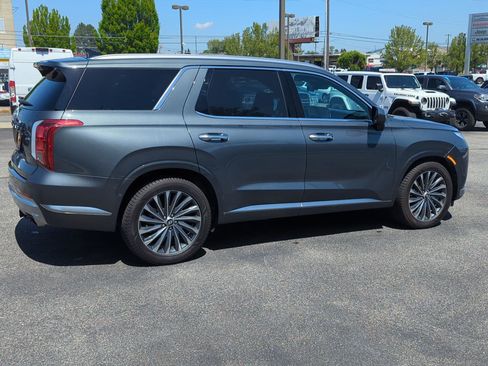 Used 2023 Hyundai Palisade Calligraphy AWD/4WD image 8
