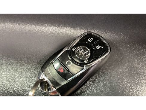 Used 2019 Buick Enclave Essence AWD/4WD image 20