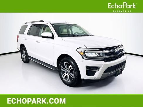 Used 2022 Ford Expedition Limited RWD image 1