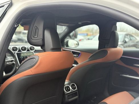 Used 2024 Mercedes-Benz C 300 Sedan image 23