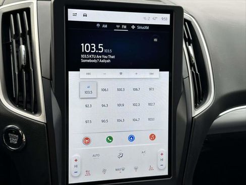 Used 2022 Ford Edge SEL w/ Sport Appearance Package image 35