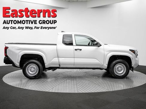 Used 2025 Toyota Tacoma SR RWD image 4