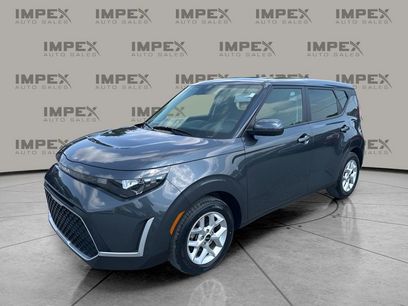 Used 2024 Kia Soul LX w/ Option Group 015