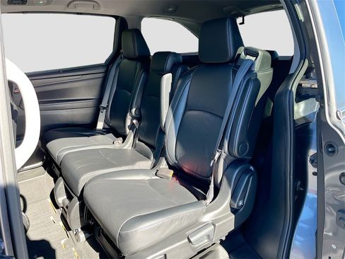 Used 2024 Honda Odyssey Touring image 23