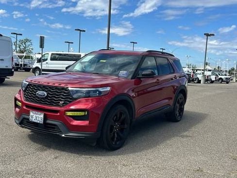 Certified 2023 Ford Explorer ST w/ Equipment Group 401A AWD/4WD image 8