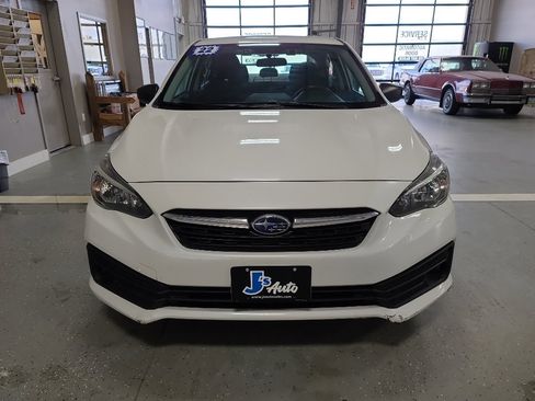 Used 2022 Subaru Impreza 2.0i image 3