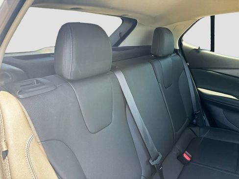 Used 2025 Buick Encore GX Sport Touring w/ Advanced Technology Package image 23