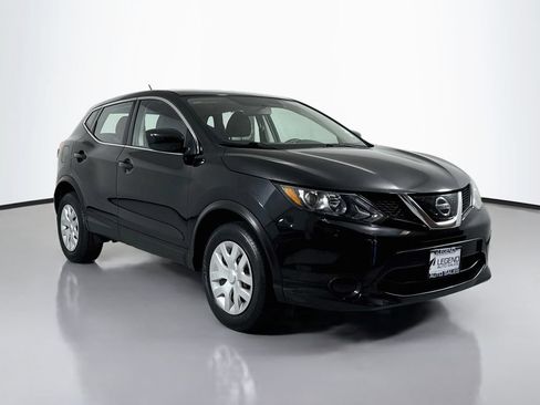 Used 2019 Nissan Rogue Sport S AWD/4WD image 4