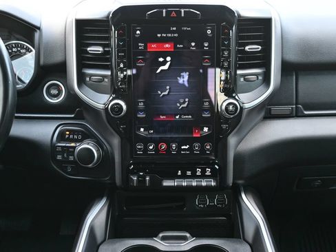 Used 2021 RAM 1500 Lone Star AWD/4WD image 10