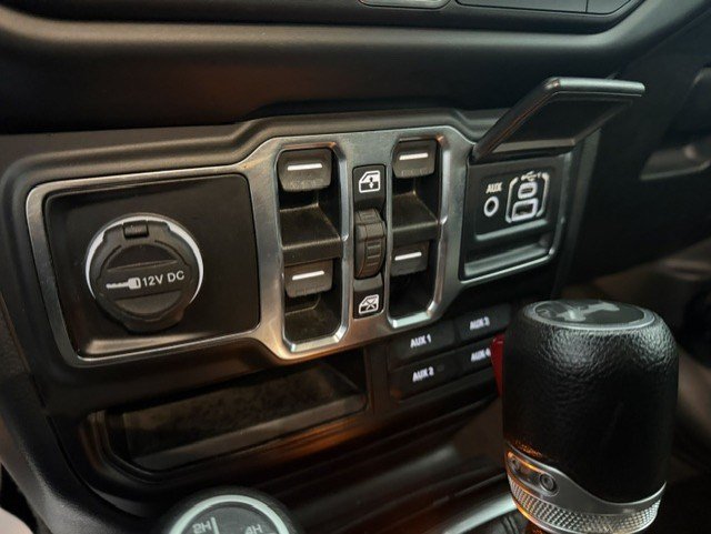Used 2021 Jeep Wrangler Unlimited Sport AWD/4WD image 19