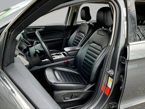 Used 2023 Ford Edge SEL AWD/4WD image 21