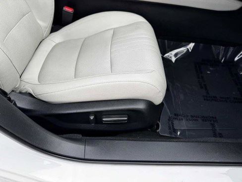 Used 2018 Honda Accord Touring image 49