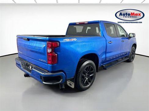 Used 2022 Chevrolet Silverado 1500 Custom image 2