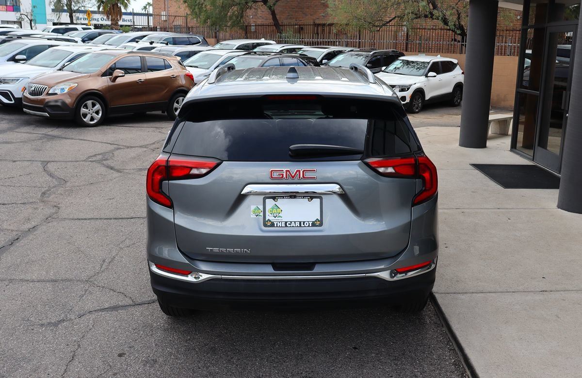 Used 2020 GMC Terrain SLT FWD image 10